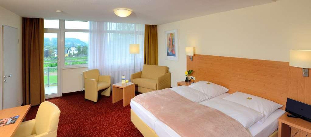 Ringhotel Haus Oberwinter Remagen Quarto foto